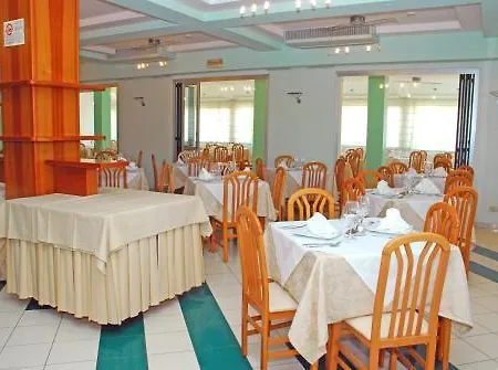 Elsa Otel
