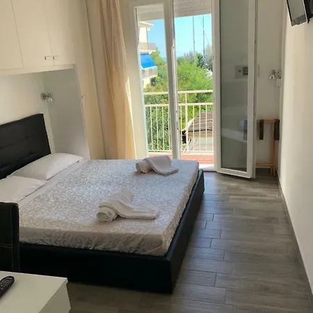 Elsa Hotel 3*